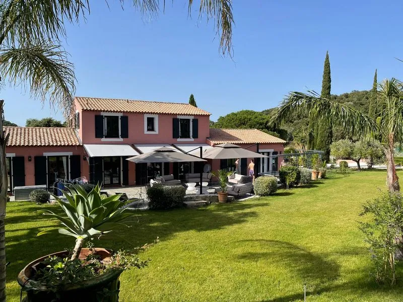 La maison dans les arbres, Écully, MVA Intérieur