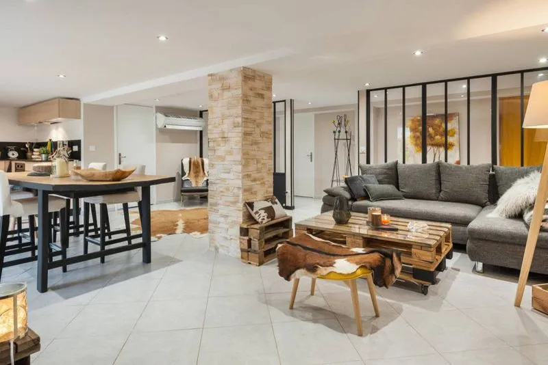 Transformation d'un garage en loft industriel, Écully, MVA Intérieur