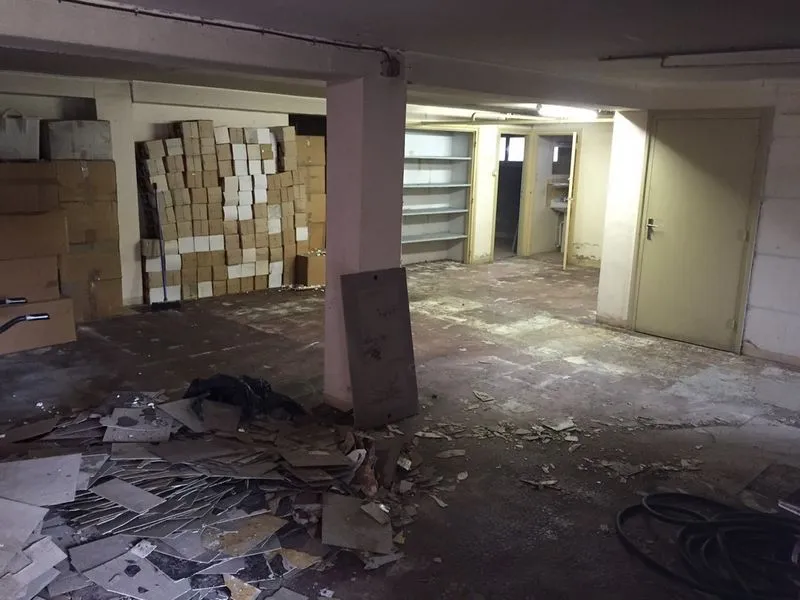 AVANT - Transformation d'un garage en loft industriel, Écully, MVA Intérieur