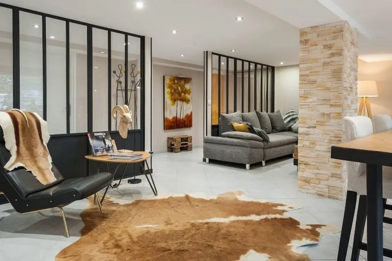 Transformation d'un garage en loft industriel, Écully, MVA Intérieur